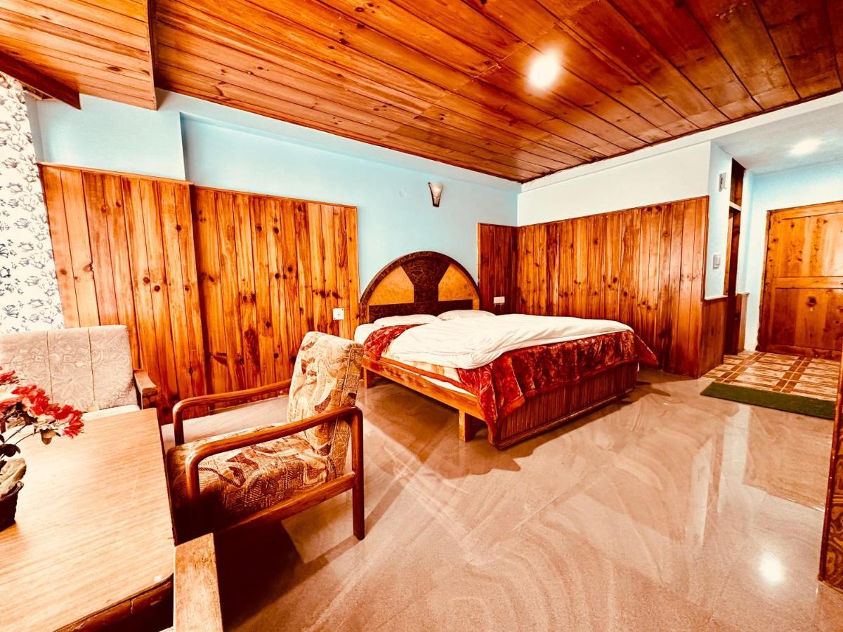Hotel D Kanchan Manali Exterior photo